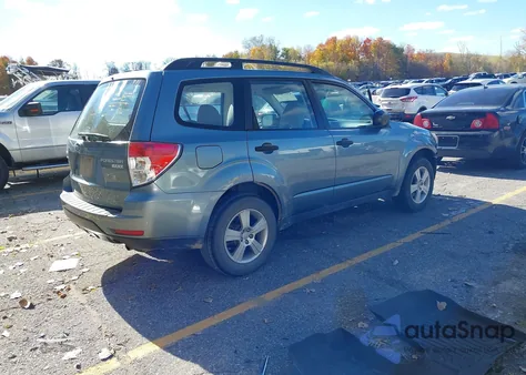 2011 Subaru Forester 2.5X из США, поврежденный, VIN JF2SHABC9BH715704